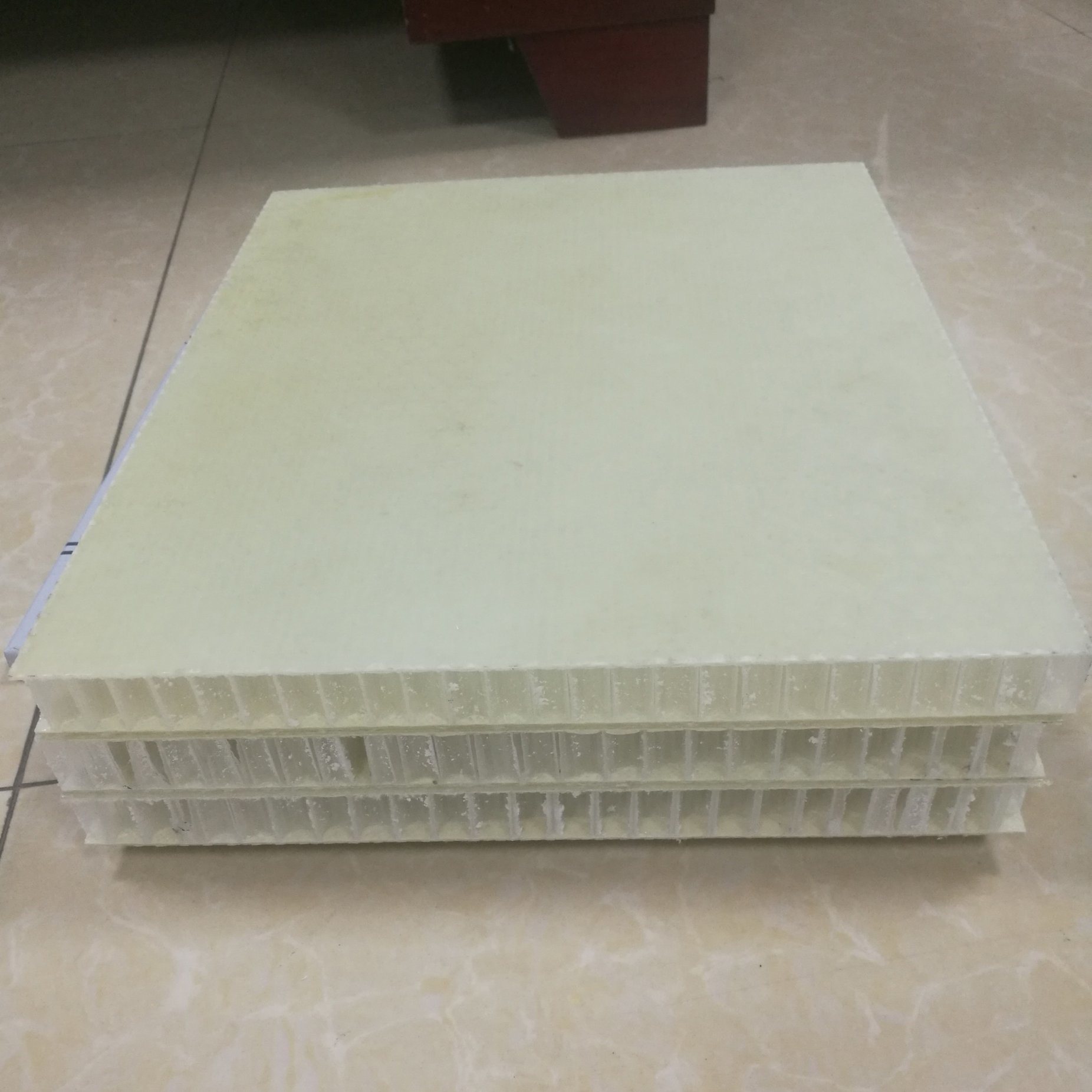 Fiberglass-PP-Honeycomb-Panel-FRP-Sandwich-Wall-Insulated-Panel.jpg